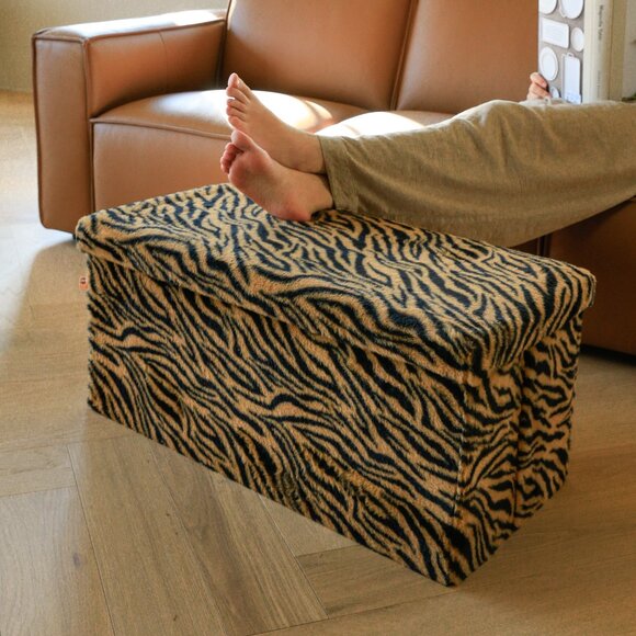 Go-Poufs Knock-Down Rectangular Faux Fur Storage Ottoman | Tiger Tan/White - Picture 5 of 8